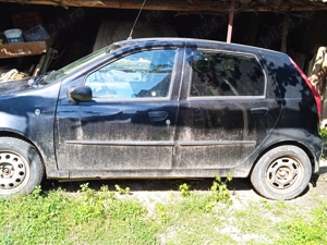 Dezmembrez Fiat Punto 1.4 din 2002 - imagine 3