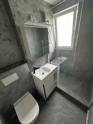Central - Inchiriere ap. 2 camere + loc de parcare - Str. Vulcan - imagine 8