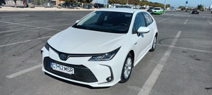 Vind toyota corolla hybrid  - imagine 2