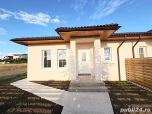 vand casa tip duplex