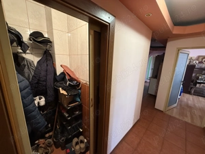 Apartament 4 camere, decomandat, central zona Robea, Mioveni