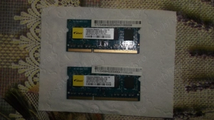 Kit 2x2GB (4GB) DDR3 Nanya Technology pentru Laptop