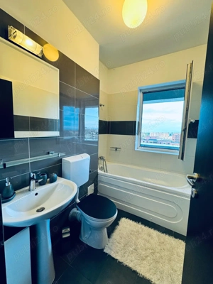 Inchiriez apartament 3 camere Alpha Ville, Lidl Brasov - imagine 3