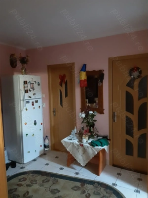 Vând ap.4 in Adjud ,BN. cam.2 bai 2 balcoane 2 ,3 3 cu acoperiș ,pod închis și boxa subsol.. - imagine 4