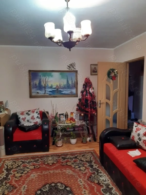 Vând ap.4 in Adjud ,BN. cam.2 bai 2 balcoane 2 ,3 3 cu acoperiș ,pod închis și boxa subsol.. - imagine 8