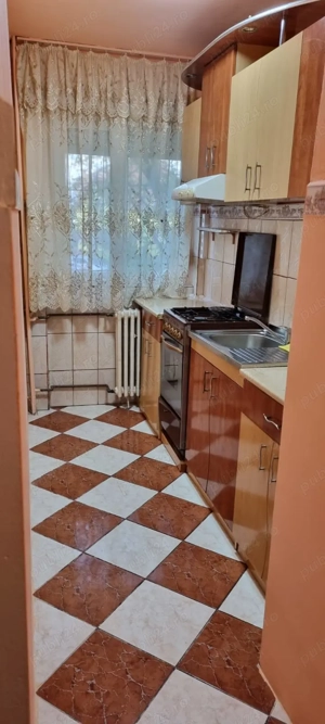 Închiriere apartament 2 camere, ultracentral Oradea - imagine 2