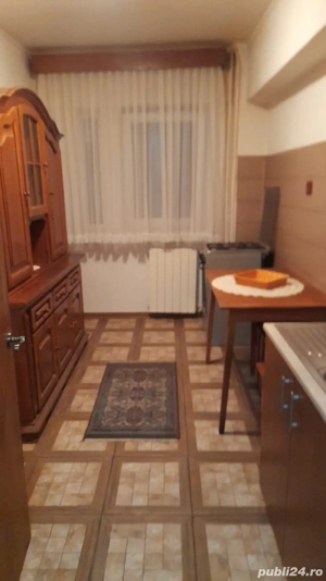 Urgent Ocazie Oferta Închiriere apartament 2 camere   ultra central,Râmnicu Vâlcea Știrbei Vodă nr.3 - imagine 4