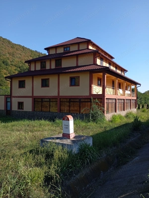 Pensiune de vânzare . - imagine 9