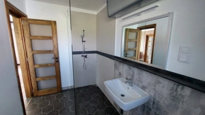 Inchiriere apartament modern cu 3 camere, in Sangeorgiu de Mures. - imagine 8
