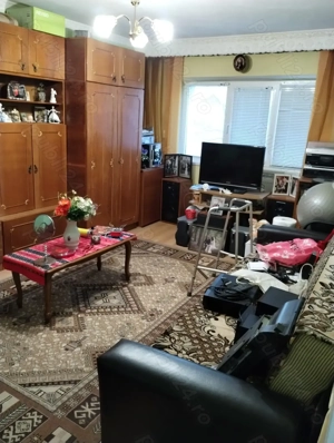 schimb apartament 2 camere decomandat et.3 cu similar parter sau et.1 - imagine 7