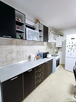 Apartament de 3camere camere 67 mp utili demisol 2 bai centrala proprie  la 200m de metrou  - imagine 9