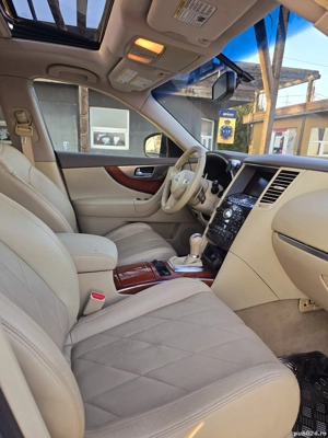 infiniti fx35  - imagine 5