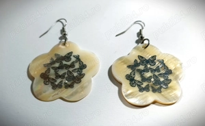 Superbi cercei din sidef - FLUTURI