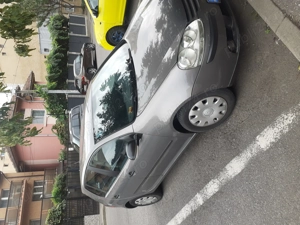 Volkswagen Golf 5,1.6 mpi - imagine 5