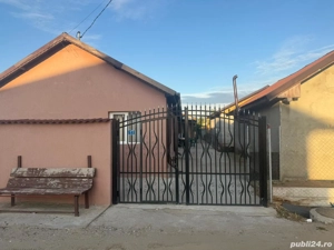 vand casa comuna poroschia