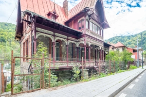 Oportunitate! Vila cu arhitectura spectaculoasa ultracentrala, Sinaia - imagine 4