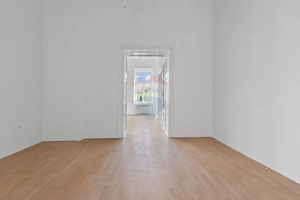 Spațiu cu destinatii multiple, zona centrala- prima inchiriere - imagine 8