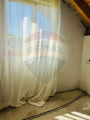 Casă / Vilă cu 5 camere de vânzare - imagine 10