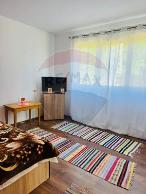 Casă / Vilă cu 5 camere de vânzare - imagine 11