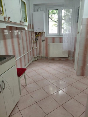 Apartament 3 camere decomandat 68 mp Galati zona IREG - imagine 2
