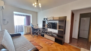 Apartament cu 3 camere, centrala proprie, zona Dacia
