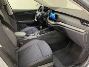 Skoda Octavia - imagine 10