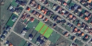 2 loturi de casa Cristian utilitati in fata terenului zona Superba