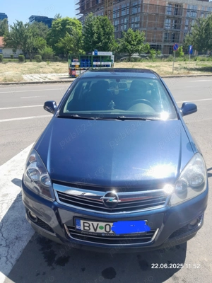 Opel astra h berlină 1.6 benzină an 2011 - imagine 5