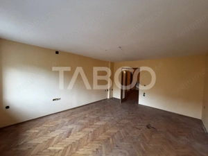 Apartament de vanzare  4 camere  110 mp Orasul de Jos Sibiu  - imagine 5
