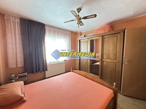 Vanzare Apartament 3 camere Decomandat 2 Bai balcon Mare parcare zona termopane izolat exterior - imagine 5