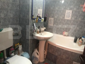 Apartament cu 2 camere , etaj 2  , żona M16 - imagine 9