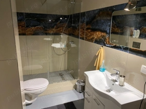 Casă elegantă de închiriat în Borhanci   liniște, lumină și confort aproape de natură!