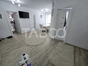 Apartament decomandat 66 utili 3 camere pivnita Turnisor Sibiu - imagine 3
