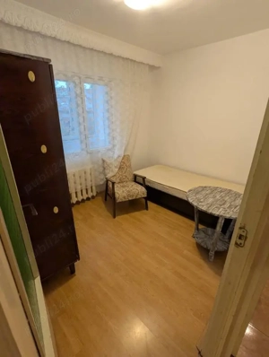 Apartament 4 camere de vanzare - imagine 2