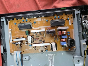 sursa psiv840c01b hv26hd-9ss bn44-00291a de pe tv Samsung le26b355f1w