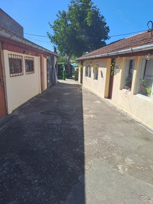 Vind CASA MEHALA PE str HORIA din cărămidă suprafață 800 din care 100 locuibil front stradal 22m