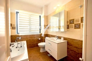 Statiunea Mamaia - Apartament 2 camere Cu vedere partiala la Mare si Lac - imagine 4