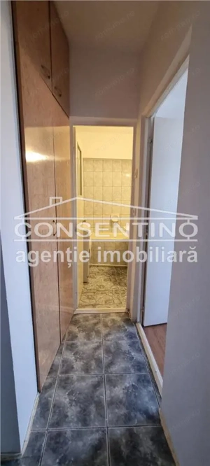 Se vinde gars. conf 1 , decomandata , liber , etj 3 , Centru -Cuza Voda , bloc 1985 - imagine 2 Se vinde gars. conf 1 , decomandata , liber , etj 3 , Centru -Cuza Voda , bloc 1985 - imagine 2