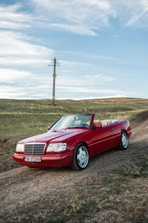 Vand Mercedes Benz E320 - W124 - imagine 16