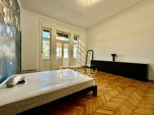 Apartament cu 4 camere semicentral in cladire istorica reabilitata - imagine 3