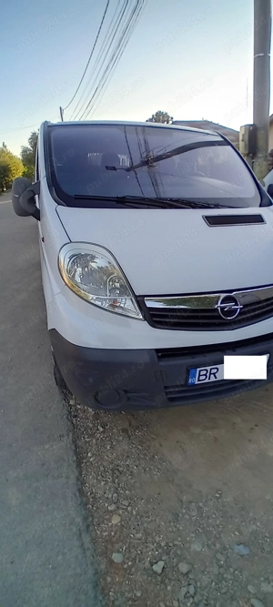 Vand    opel   vivaro  8+1