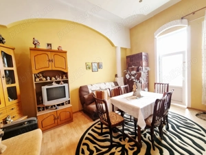 Casa situata intr-o zona buna a orasului - imagine 16