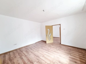 Casa situata intr-o zona buna a orasului - imagine 5