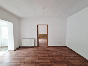 Casa situata intr-o zona buna a orasului - imagine 3