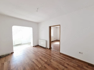 Casa situata intr-o zona buna a orasului - imagine 2