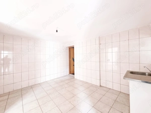 Casa situata intr-o zona buna a orasului - imagine 4