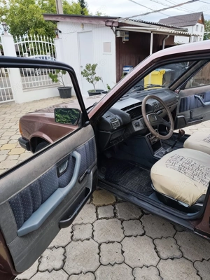 Vând Peugeot 305 diesel. - imagine 3