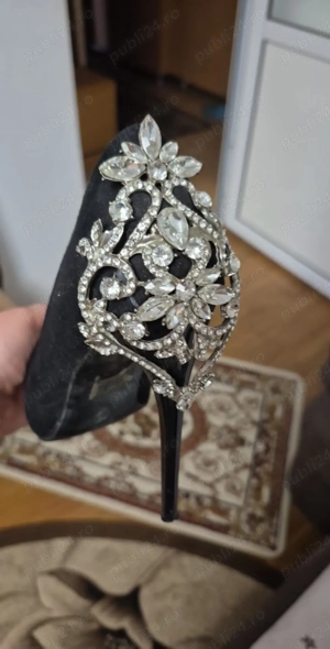 Pantofi petrecere