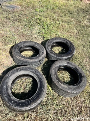 Anvelope Pirelli, 235 65 16C in stare buna