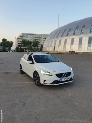 Volvo V40 2018 2.0 Benzina 190 cai